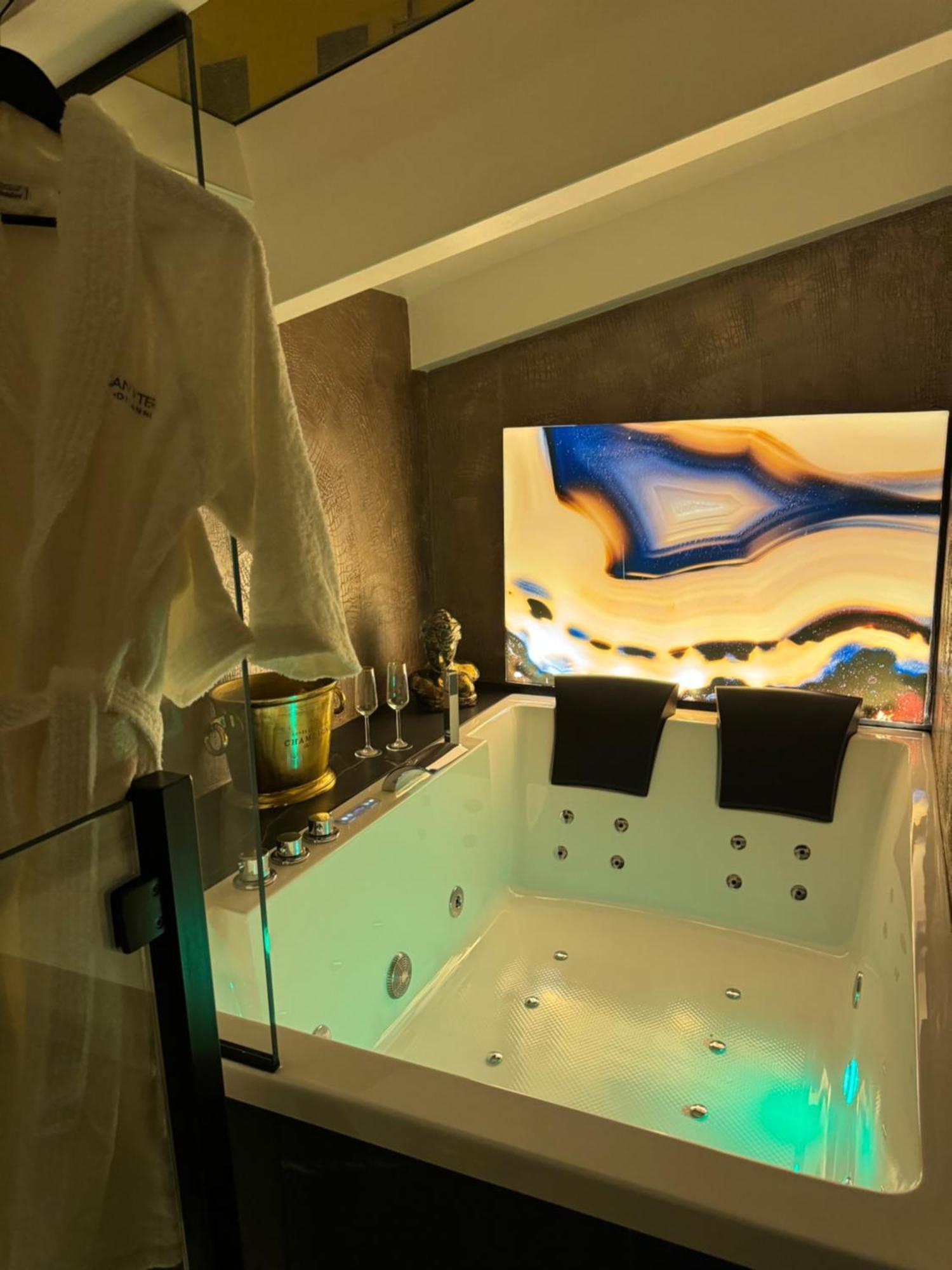 Santateresa19 Suite & Spa Palermo Buitenkant foto