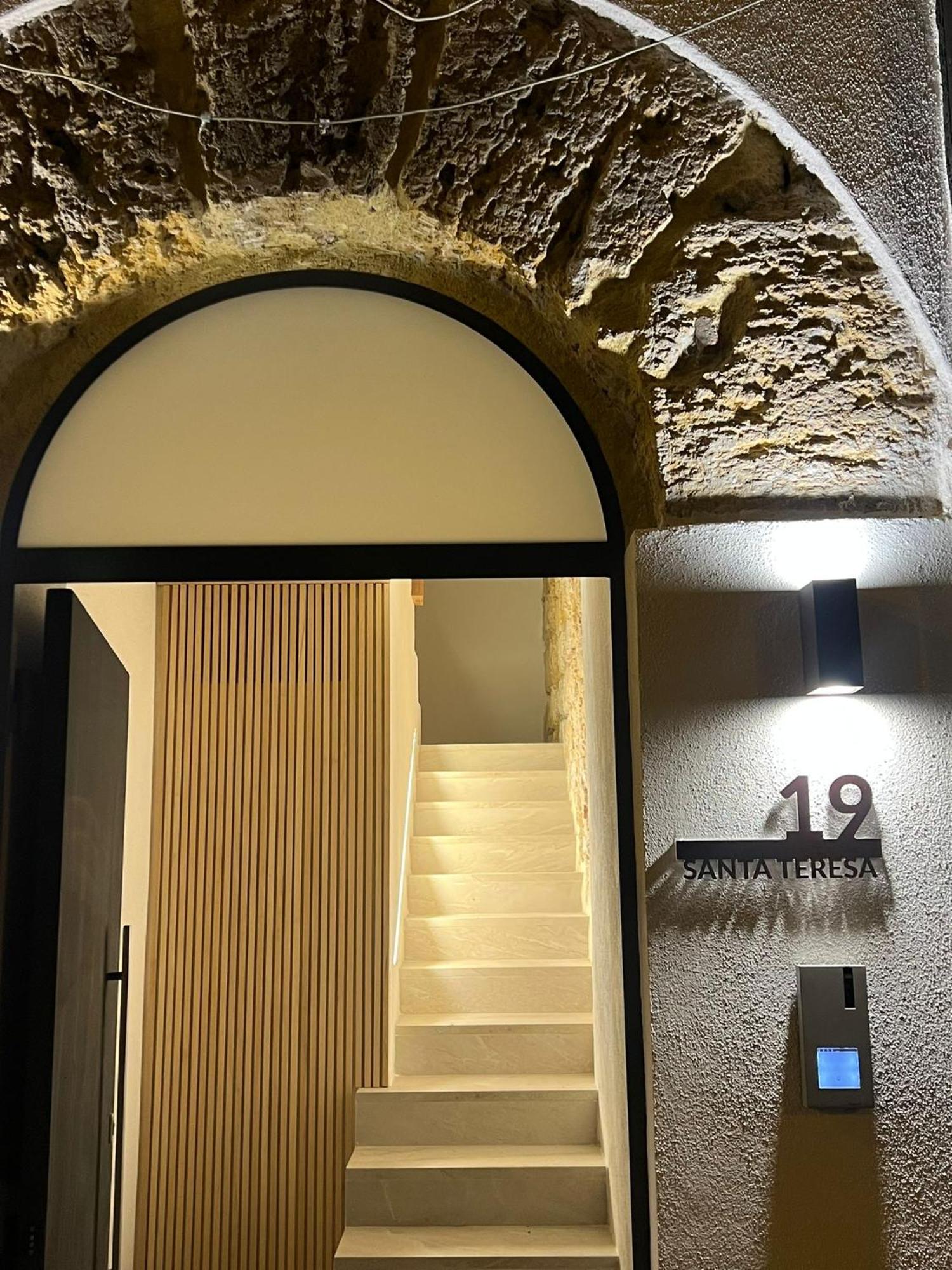 Santateresa19 Suite & Spa Palermo Buitenkant foto